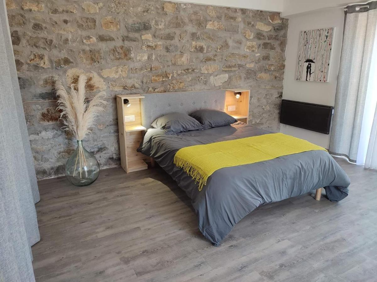 Auberge Des Esperels Rez De Maison Avec Jardin 斐甘尼尔 外观 照片